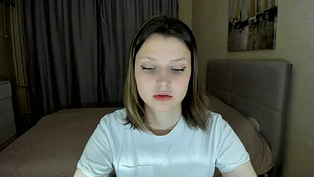 SoniNesti online show from 10-22-25, 03:01