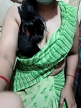 Snapshot of sangeetha4bide chatting on 09-27-25, 04:56 sangeetha4bide online show from 09-27-25, 04:56