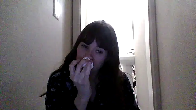 Snapshot of petitedoll29 chatting on 12-02-25, 08:15 petitedoll29 online show from 12-02-25, 08:15