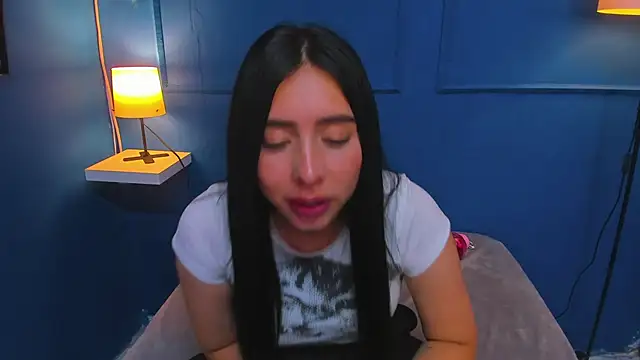 isabella jade online show from 12-31-24, 01:57
