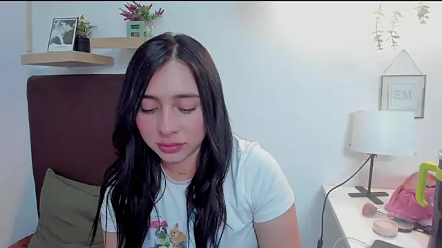 isabella jade online show from 01-11-25, 10:51