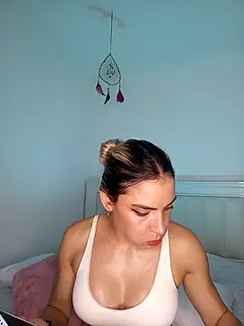 Snapshot of ASHLEY_BLAIR chatting on 03-11-25, 05:57 ASHLEY BLAIR online show from 03-11-25, 05:57