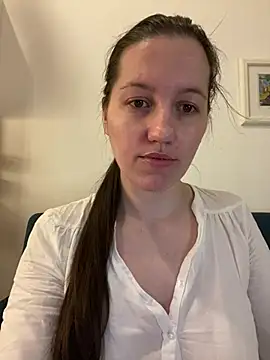 Nicole-Ray online show from 01-14-26, 06:08