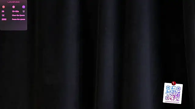 Snapshot of YaYaGirls chatting on 02-25-25, 01:28 YaYaGirls online show from 02-25-25, 01:28