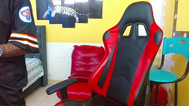 ManSant online show from 10-29-25, 03:36