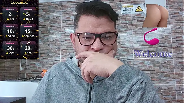 SexDiffrent online show from 10-28-25, 04:31