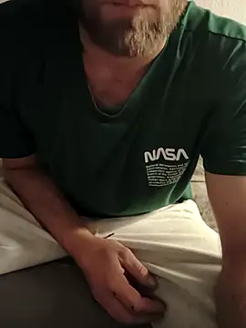 geilehure26 online show from 11-16-25, 08:58