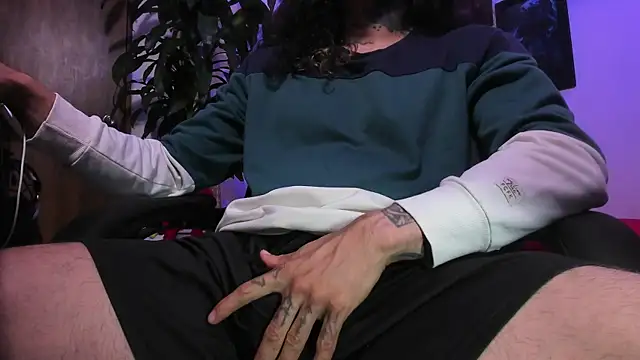 Ryuk it online show from 12-17-25, 02:17