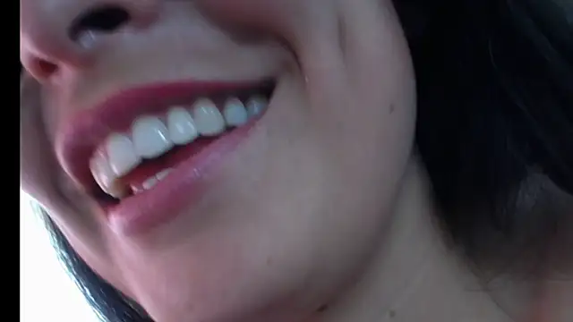 Alexandrasaenz online show from 12-03-25, 08:18