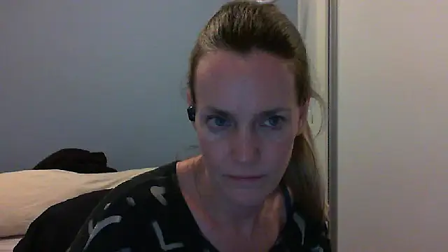 Annylove1 online show from 10-29-25, 12:24