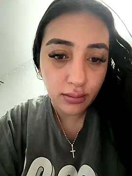 Hannahoff online show from 12-19-25, 12:39