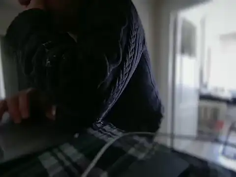 Snapshot of ALPHANDRE chatting on 02-20-26, 09:21 ALPHANDRE online show from 02-20-26, 09:21