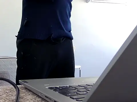 Snapshot of ALPHANDRE chatting on 03-12-26, 08:20 ALPHANDRE online show from 03-12-26, 08:20