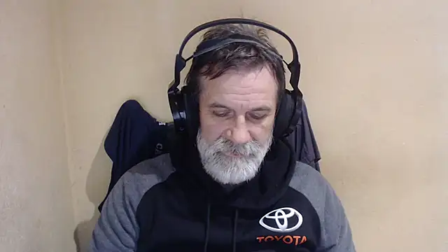 AlexNudo online show from 10-19-25, 08:15