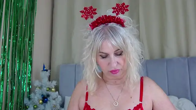 Barbie Blond  online show from 12-27-24, 02:33
