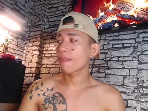 Snapshot of xlovercum chatting on 02-01-26, 12:20 xlovercum online show from 02-01-26, 12:20