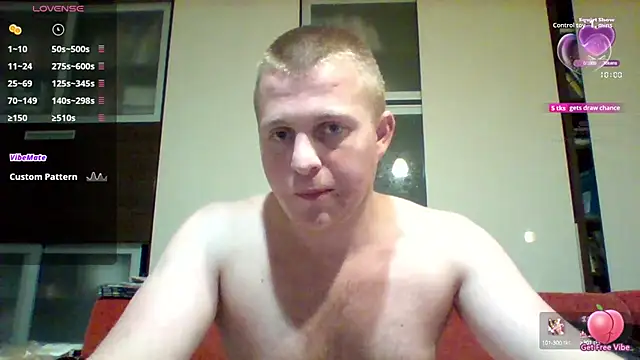 Snapshot of Matttthees chatting on 10-11-25, 02:44 Matttthees online show from 10-11-25, 02:44