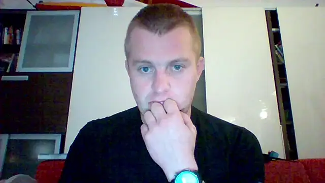 Snapshot of Matttthees chatting on 10-16-25, 04:19 Matttthees online show from 10-16-25, 04:19