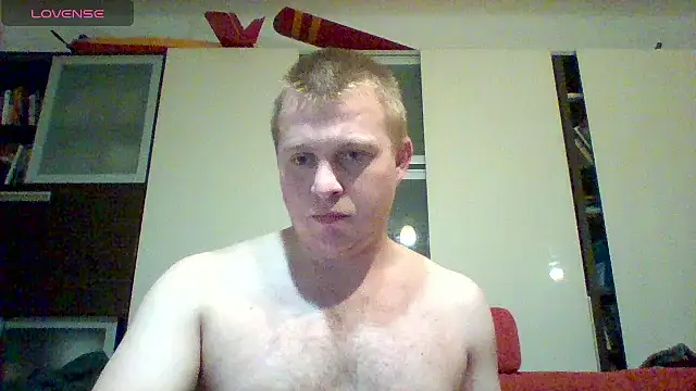 Snapshot of Matttthees chatting on 10-30-25, 02:24 Matttthees online show from 10-30-25, 02:24