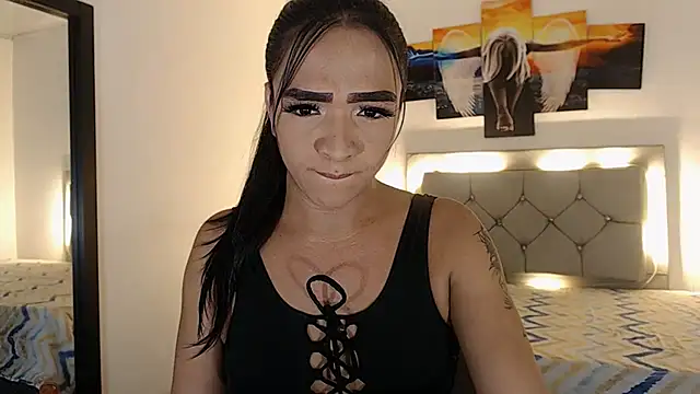 sofiaxdollxxx online show from 10-28-25, 05:11