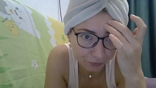 Ashleyspice online show from 10-11-25, 05:50