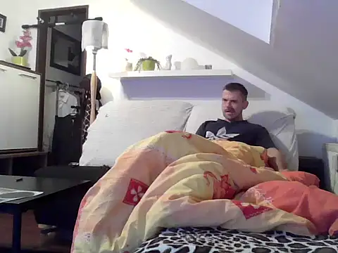 Cambitchboy online show from 12-17-25, 05:13