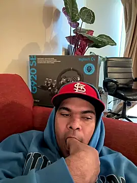 Snapshot of marhi32 chatting on 01-05-26, 05:38 marhi32 online show from 01-05-26, 05:38