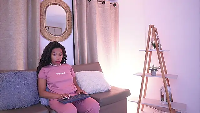 Valeriestyle online show from 11-10-25, 04:00