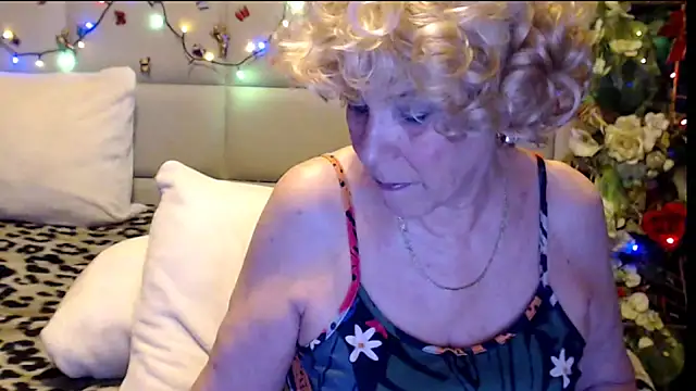 HappyWomanOn online show from 01-13-26, 09:58