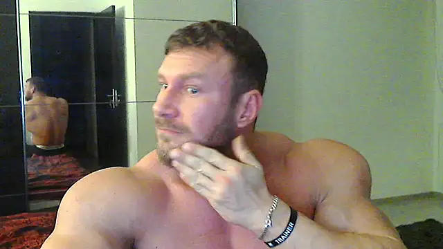 muscularkevin online show from 12-24-24, 02:12