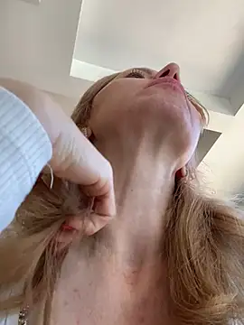 Amazoniiaa online show from 02-10-25, 12:08
