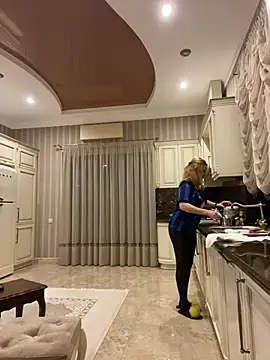Amazoniiaa online show from 03-04-25, 04:30