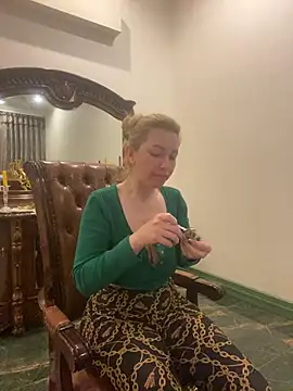 Amazoniiaa online show from 03-21-25, 06:40