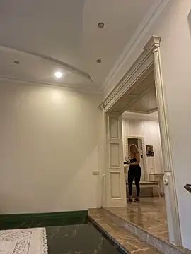 Amazoniiaa online show from 10-25-25, 10:12