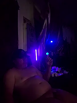 Snapshot of Hotredheadandtoungelasher chatting on 02-18-26, 10:55 Hotredheadandtoungelasher online show from 02-18-26, 10:55