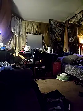 Snapshot of Hotredheadandtoungelasher chatting on 02-19-26, 10:44 Hotredheadandtoungelasher online show from 02-19-26, 10:44