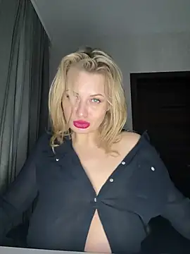 Evellyn online show from 02-09-25, 03:53