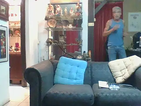 Snapshot of dutra498 chatting on 02-14-26, 02:52 dutra498 online show from 02-14-26, 02:52