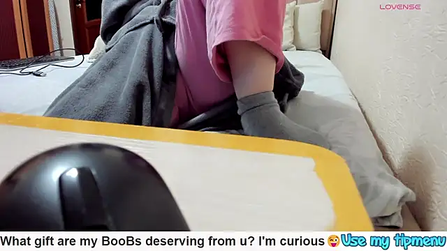 BustyMarina online show from 10-08-25, 08:39