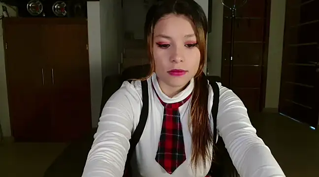 3littleschoolteens online show from 01-31-25, 08:54