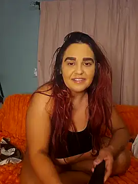 Snapshot of sweetcheekzx chatting on 01-21-25, 01:54 sweetcheekzx online show from 01-21-25, 01:54