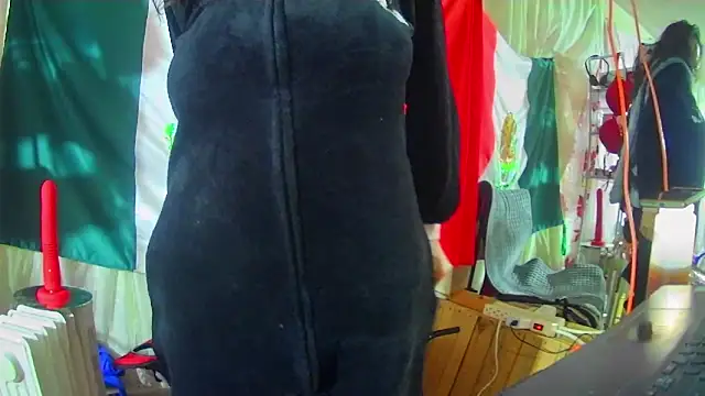 LaInsaciableIntensa online show from 02-11-25, 01:30