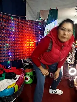 LaInsaciableIntensa online show from 10-15-25, 01:50