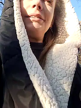 Snapshot of Keli_Jessi chatting on 02-08-25, 01:11 Keli Jessi online show from 02-08-25, 01:11