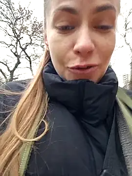 Snapshot of Keli_Jessi chatting on 11-07-25, 01:33 Keli Jessi online show from 11-07-25, 01:33