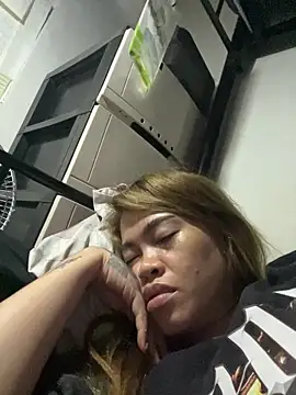 Snapshot of pinay4uwithagoodheart chatting on 12-18-25, 08:48 pinay4uwithagoodheart online show from 12-18-25, 08:48