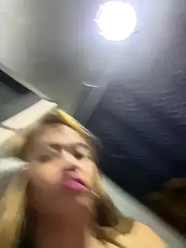 Snapshot of pinay4uwithagoodheart chatting on 12-20-25, 05:20 pinay4uwithagoodheart online show from 12-20-25, 05:20