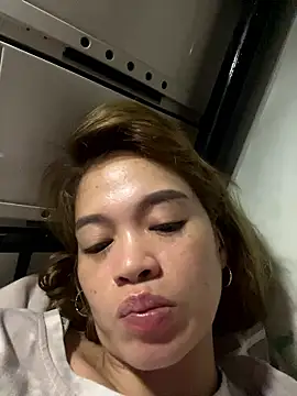 Snapshot of pinay4uwithagoodheart chatting on 01-09-26, 11:24 pinay4uwithagoodheart online show from 01-09-26, 11:24