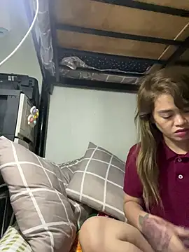 Snapshot of pinay4uwithagoodheart chatting on 02-10-26, 01:59 pinay4uwithagoodheart online show from 02-10-26, 01:59