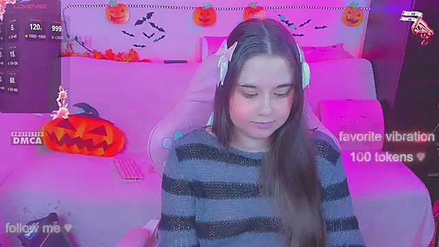 Lolisuccub online show from 10-13-25, 06:52